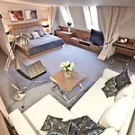 Hotel Royal