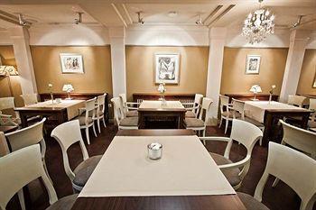 Hotel Royal 3*